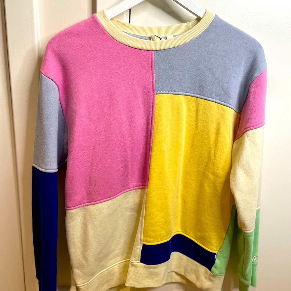 Crew neck sweater